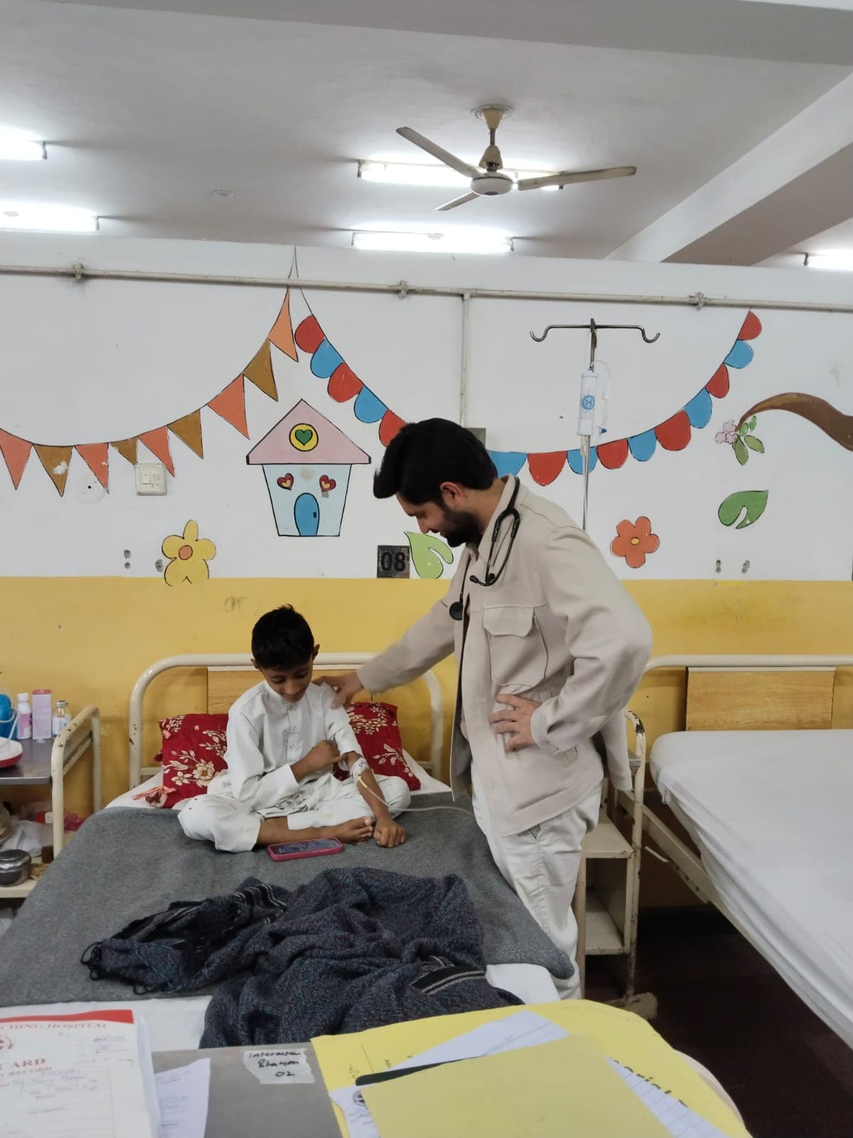 Dr. Zaryab Gohar — education and training